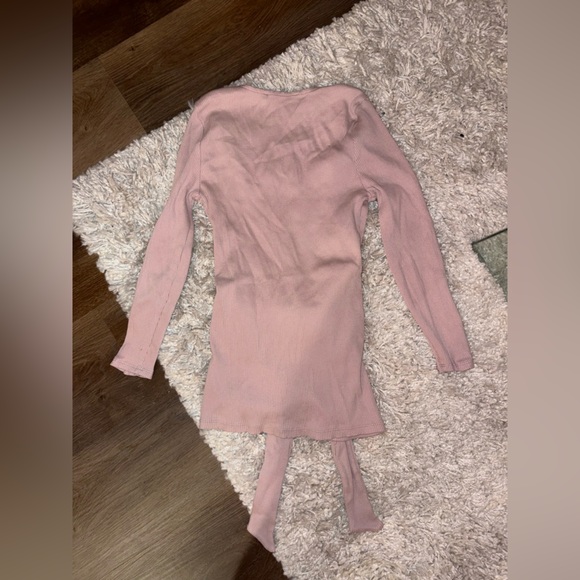 Pink Ribbed Knot Front top - Picture 2 of 2